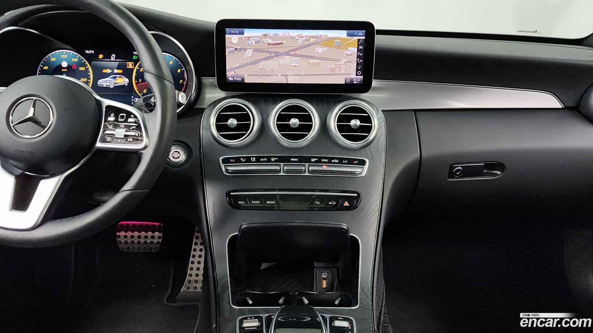 C-Class Mercedes-Benz 2021.4-OPTION-018