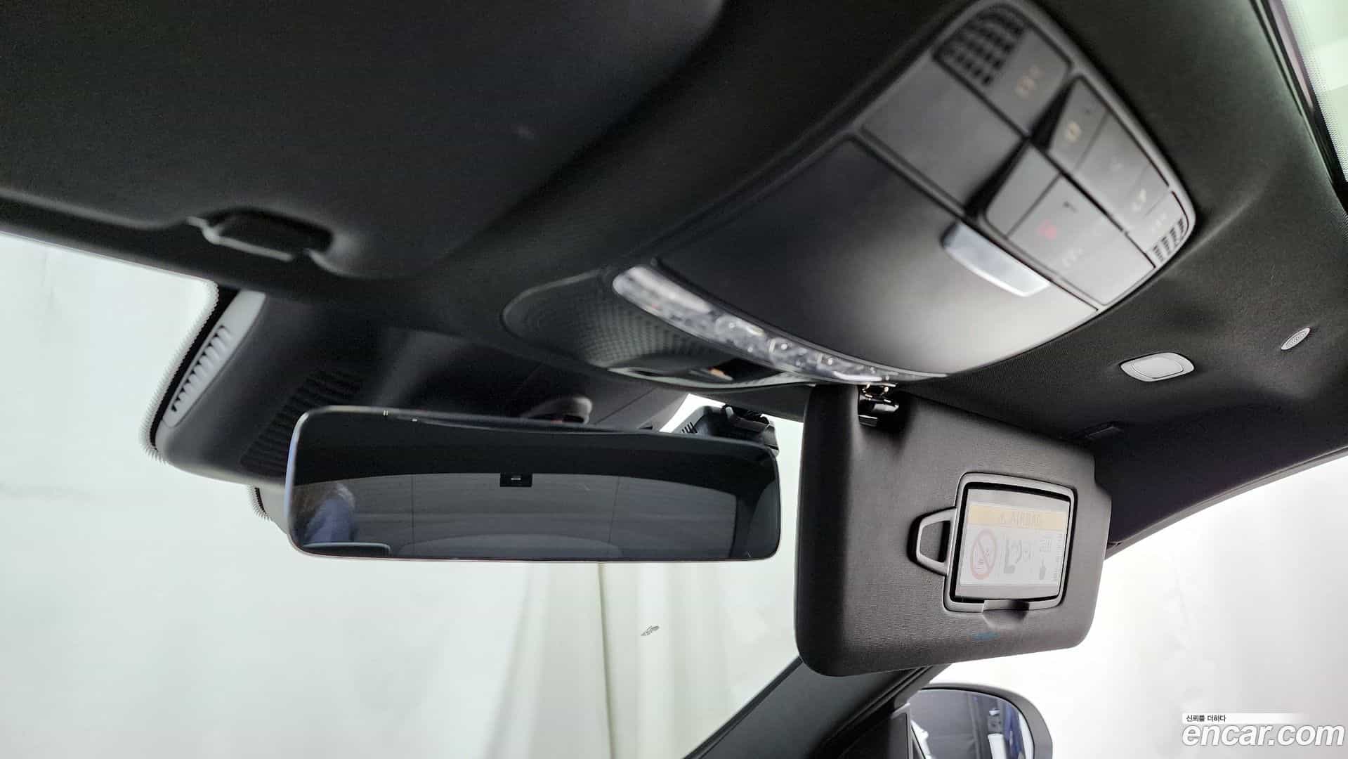 C-Class Mercedes-Benz 2021.4-OPTION-022