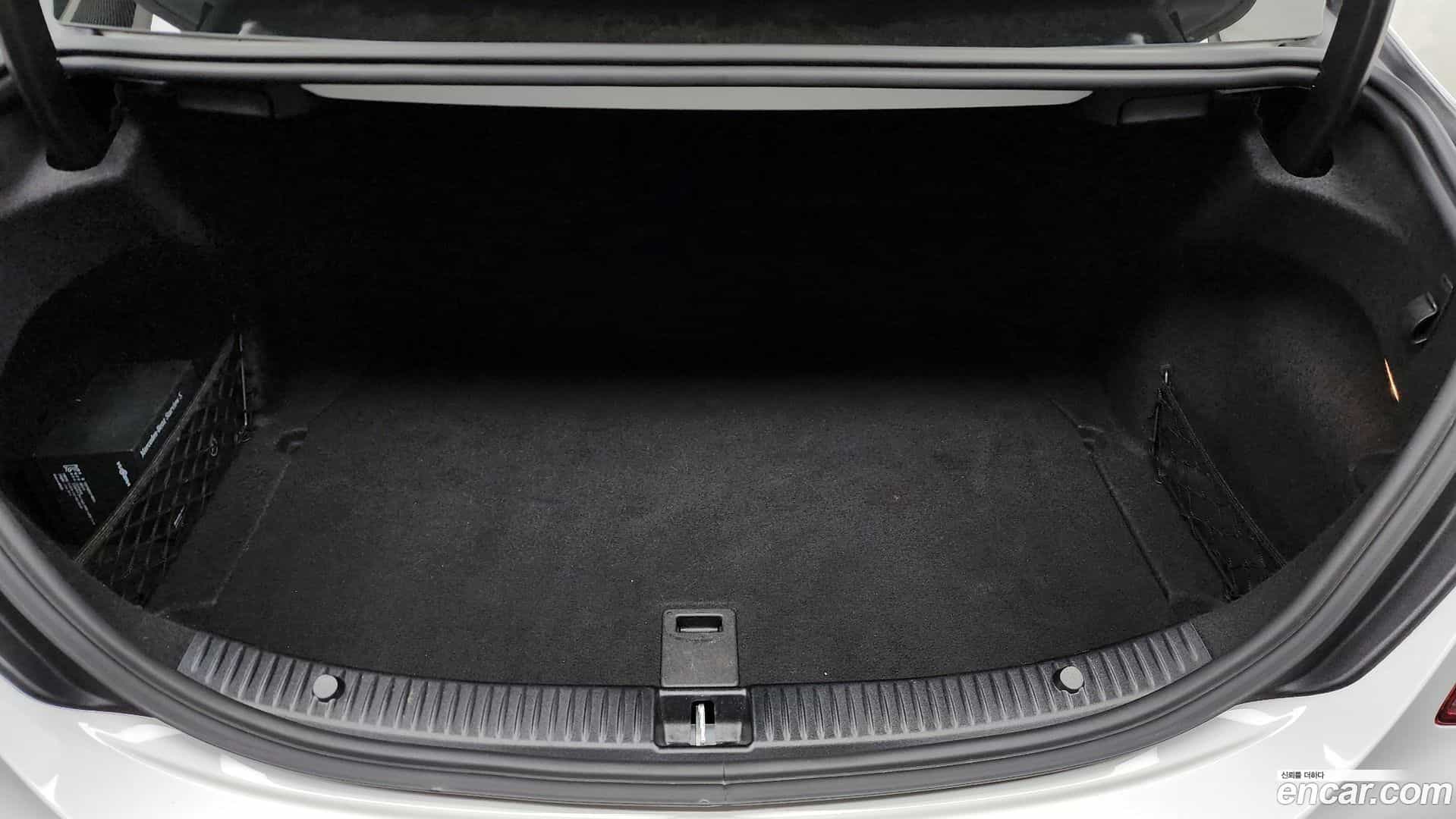 C-Class Mercedes-Benz 2021.4-OPTION-024