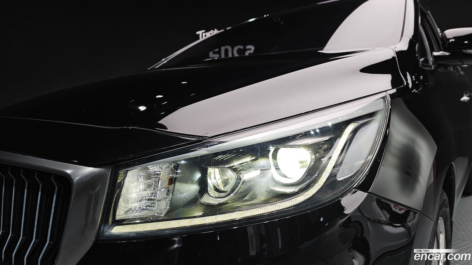 Main__Slider__Photo:Canival Kia 2020.0-21