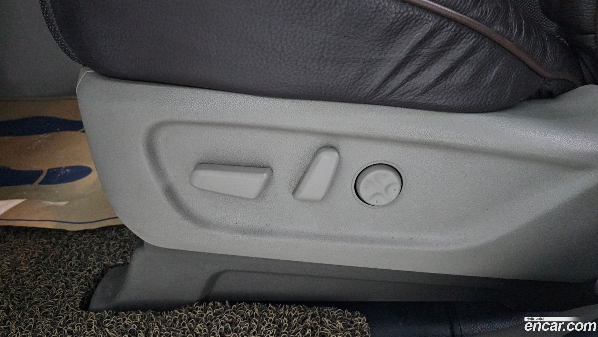 Main__Slider__Photo:Canival Kia 2014.9-30