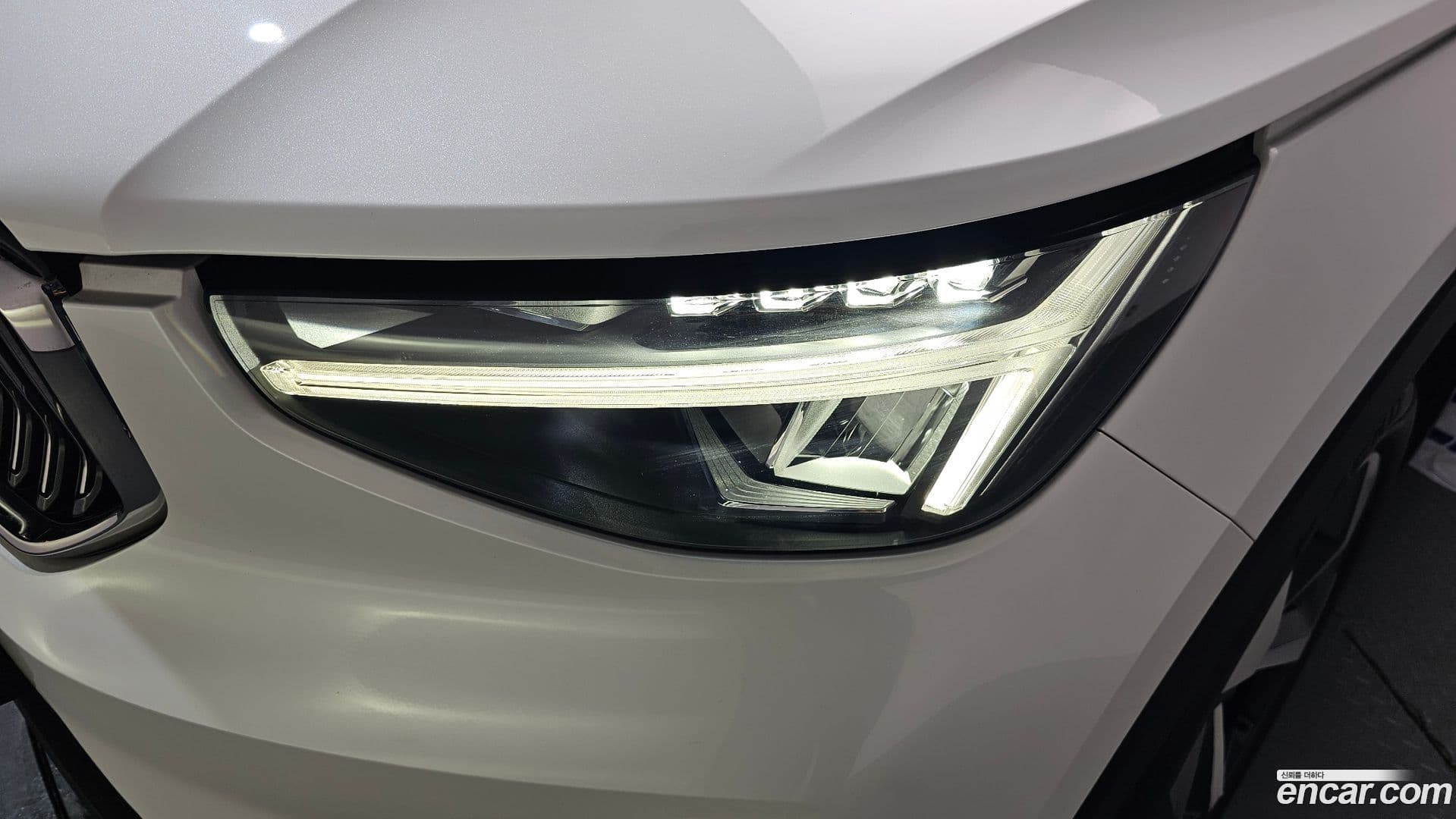 Main__Slider__Photo:XC40 Volvo 2023.4-21