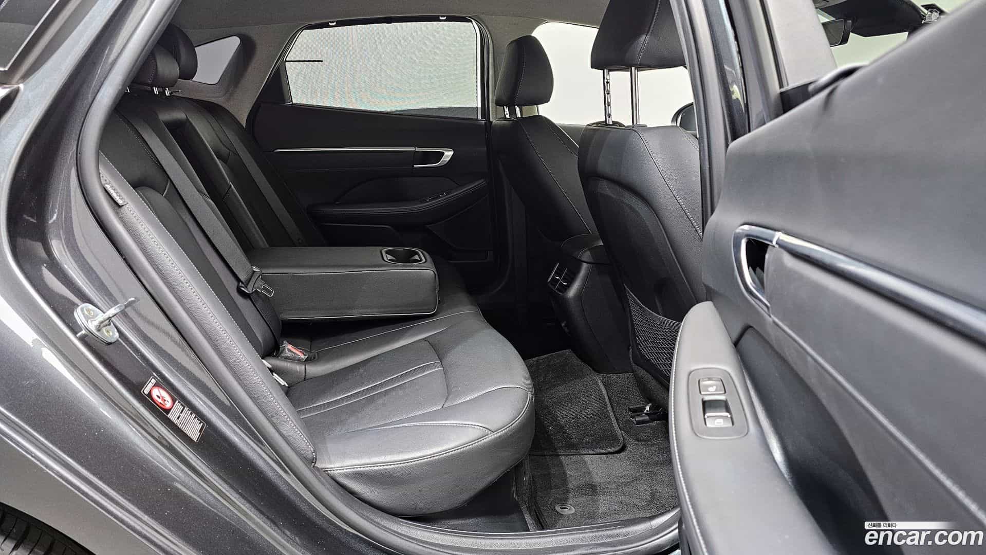 Sonata Hyundai 2022.6-OPTION-015