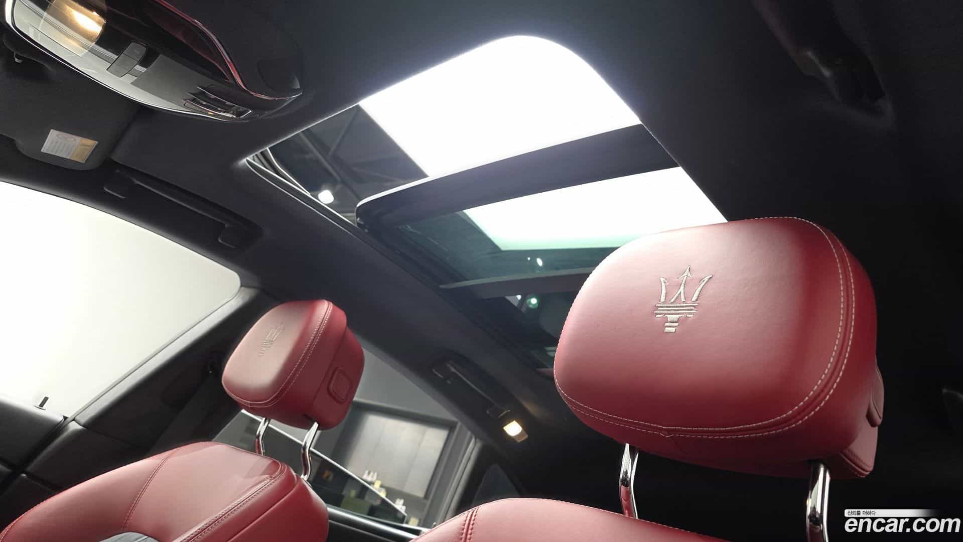 Levante Maserati 2019.3-OPTION-022