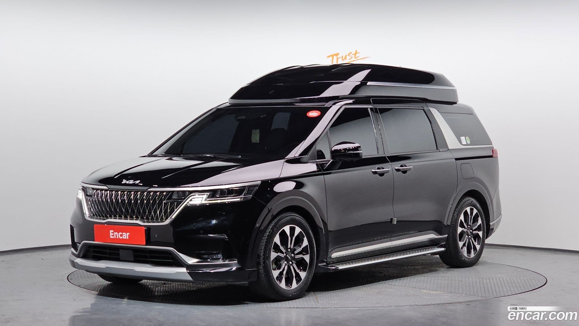 Main__Slider__Photo:Canival Kia 2022.4-0