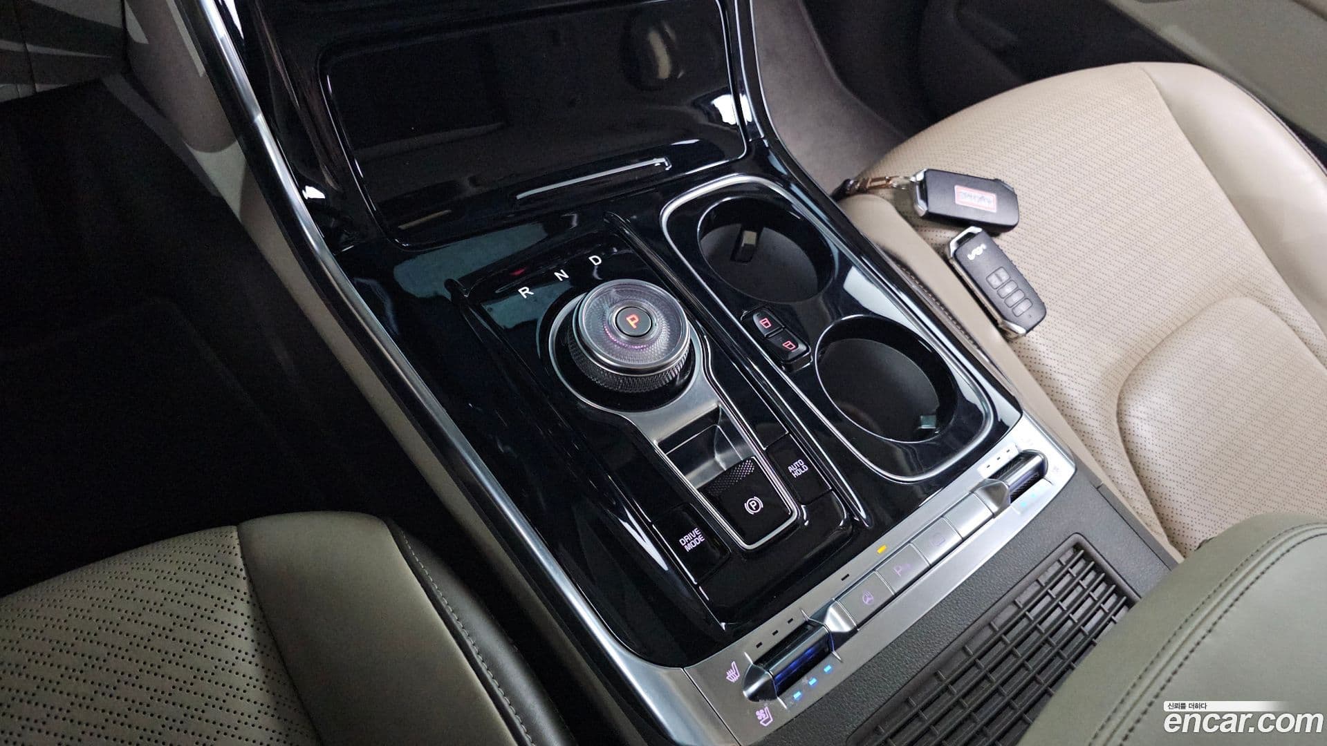Main__Slider__Photo:Canival Kia 2022.4-8
