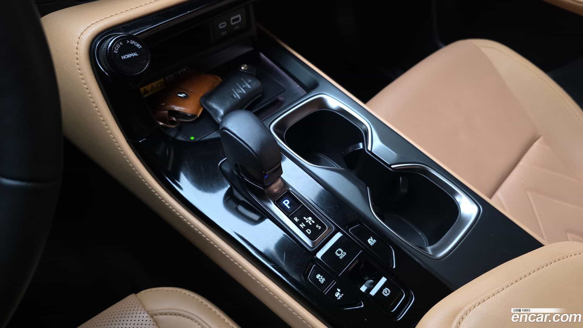 NX Lexus 2025.2-INNER-009