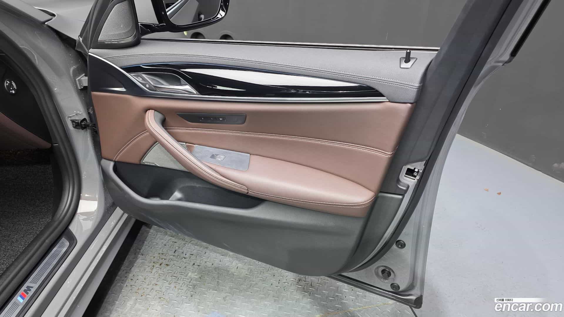 5-Series BMW 2021.5-INNER-034