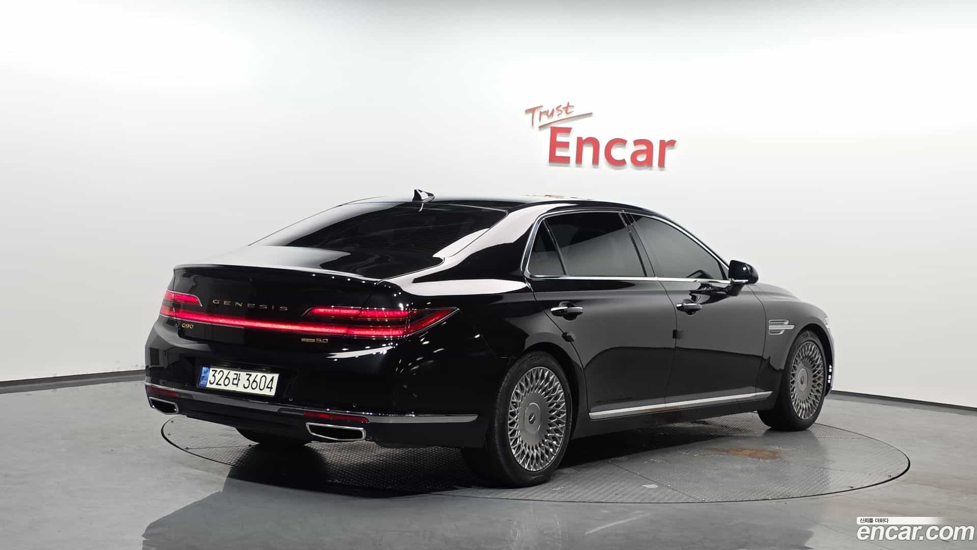G90 Genesis 2019.0-OUTER-002