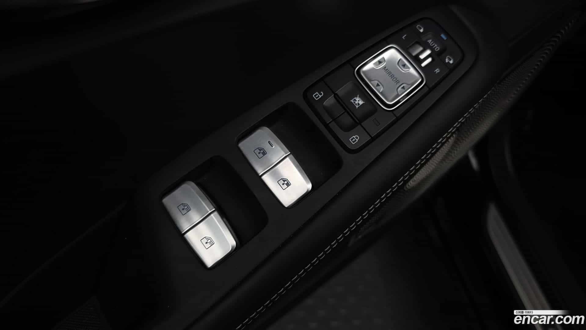 G90 Genesis 2019.0-OPTION-050