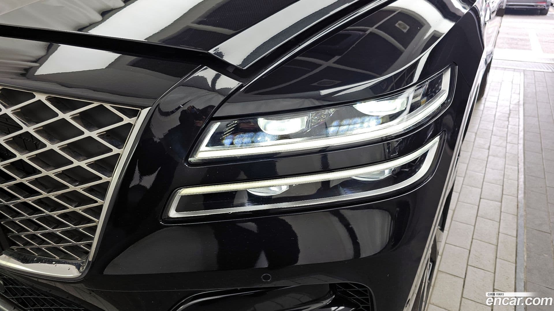 Main__Slider__Photo:GV80 Genesis 2020.5-21