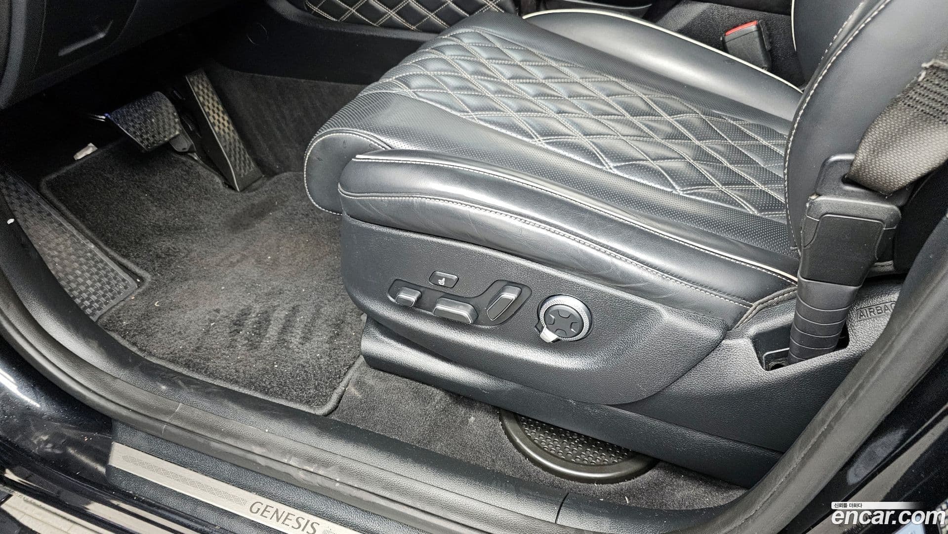 Main__Slider__Photo:GV80 Genesis 2020.5-35