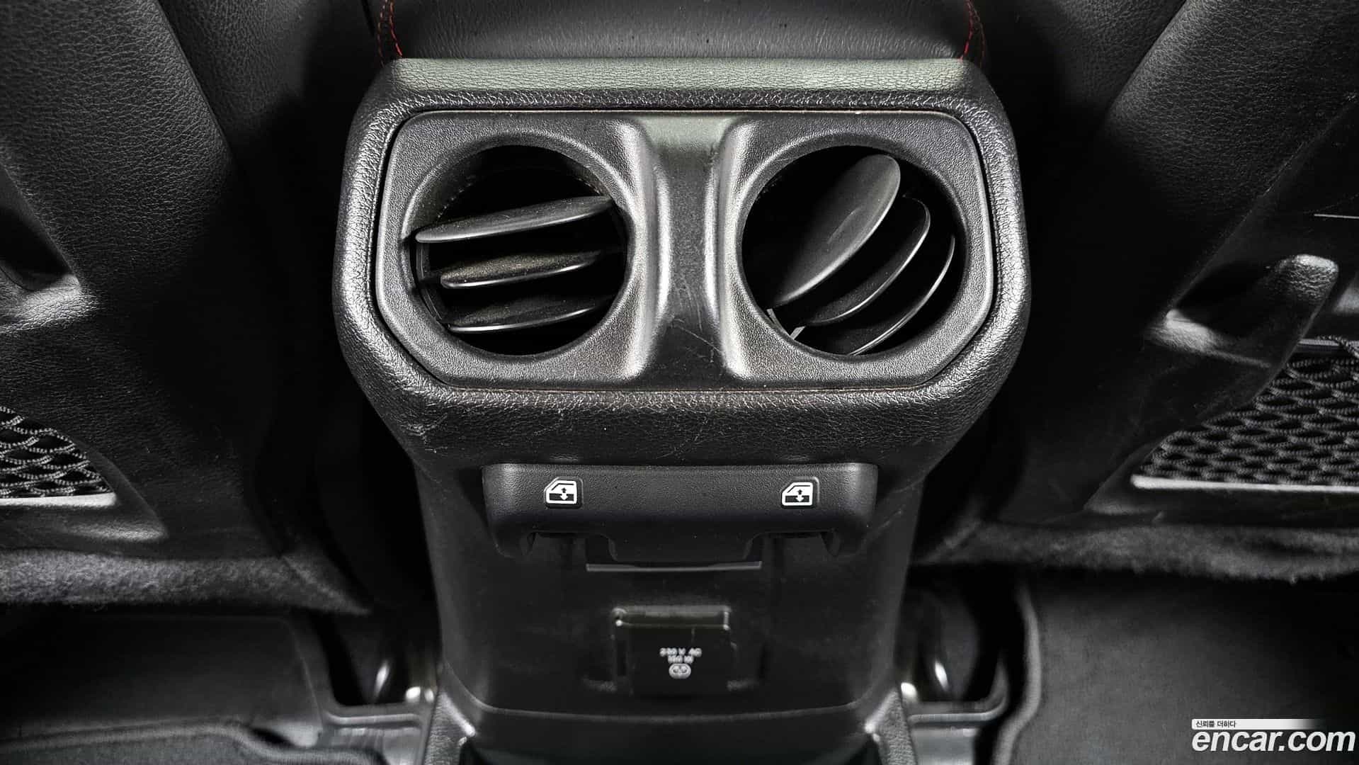 Wrangler Jeep 2019.9-OPTION-023