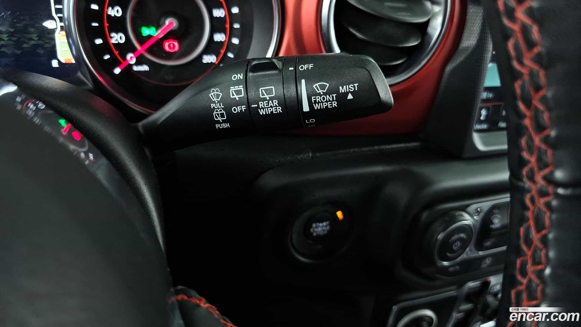Wrangler Jeep 2019.9-OPTION-042