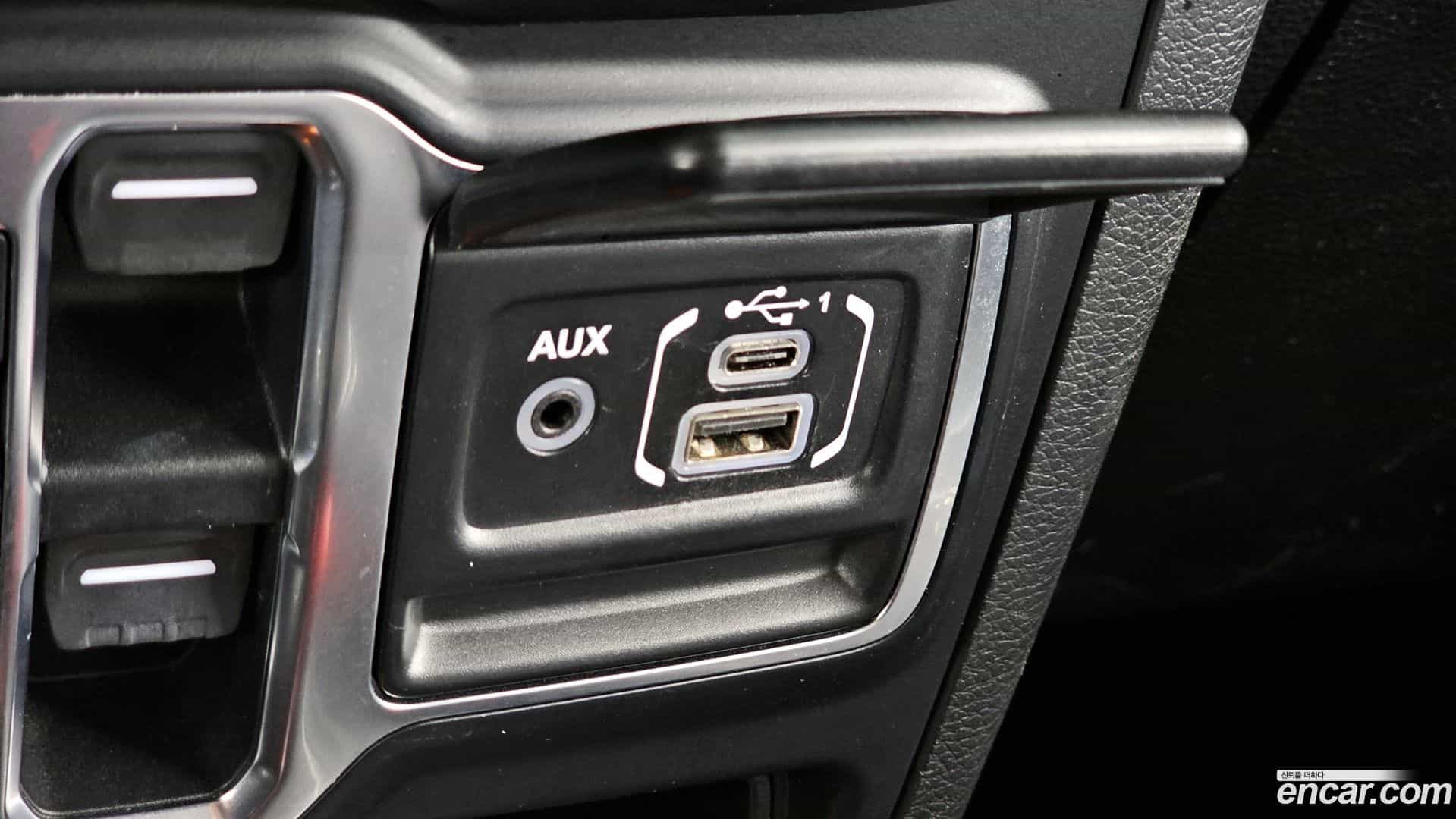 Wrangler Jeep 2019.9-OPTION-047