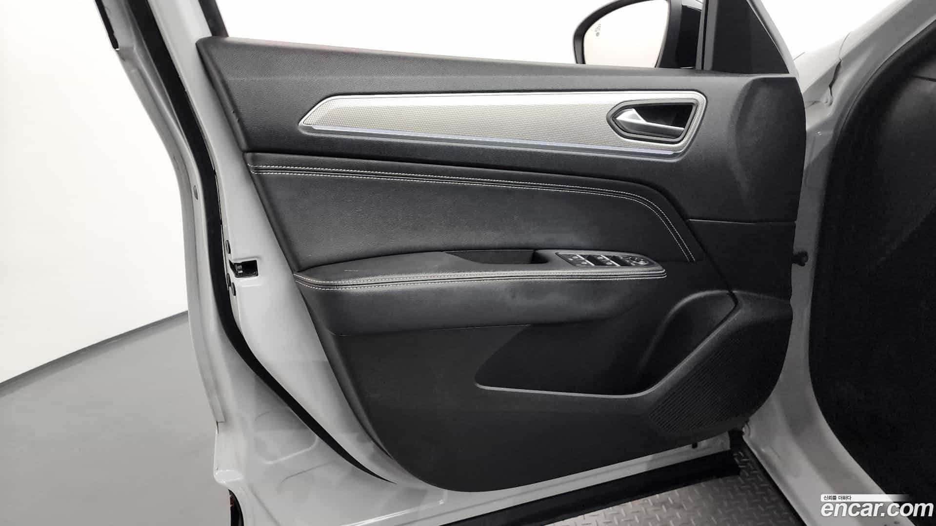 XM3 Renault Korea 2022.2-INNER-034