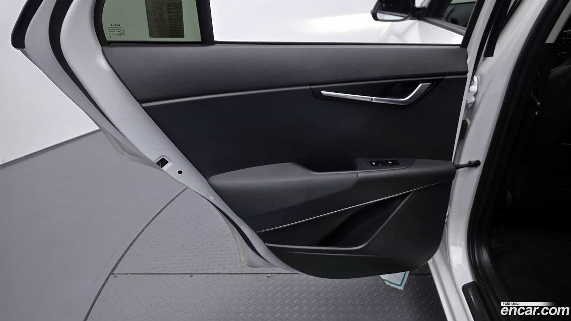 Niro Kia 2022.8-INNER-035