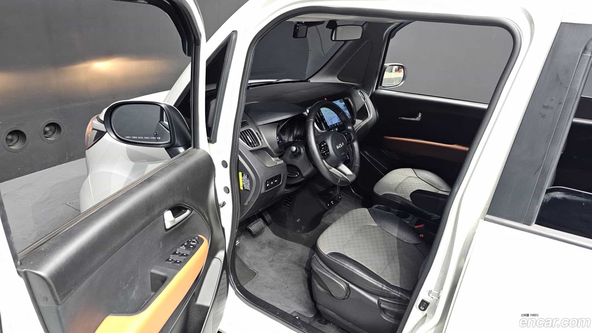 RAY Kia 2022.1-INNER-010