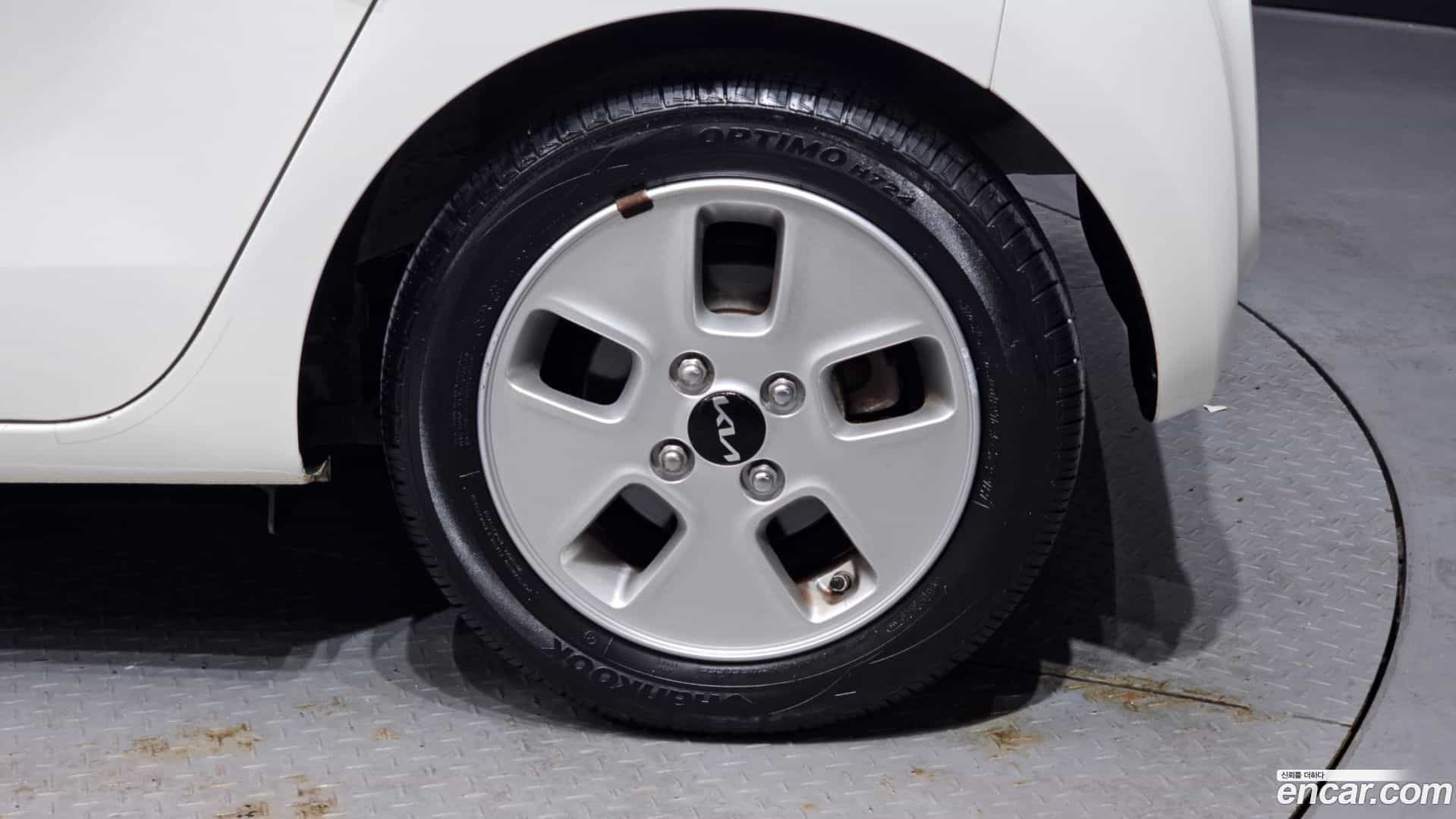 RAY Kia 2022.1-OUTER-031