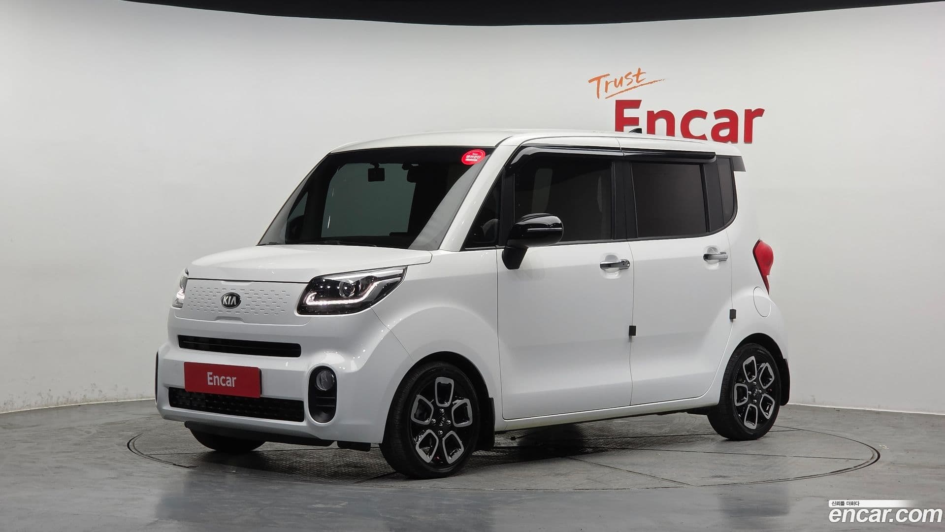 Main__Slider__Photo:RAY Kia 2018.4-0