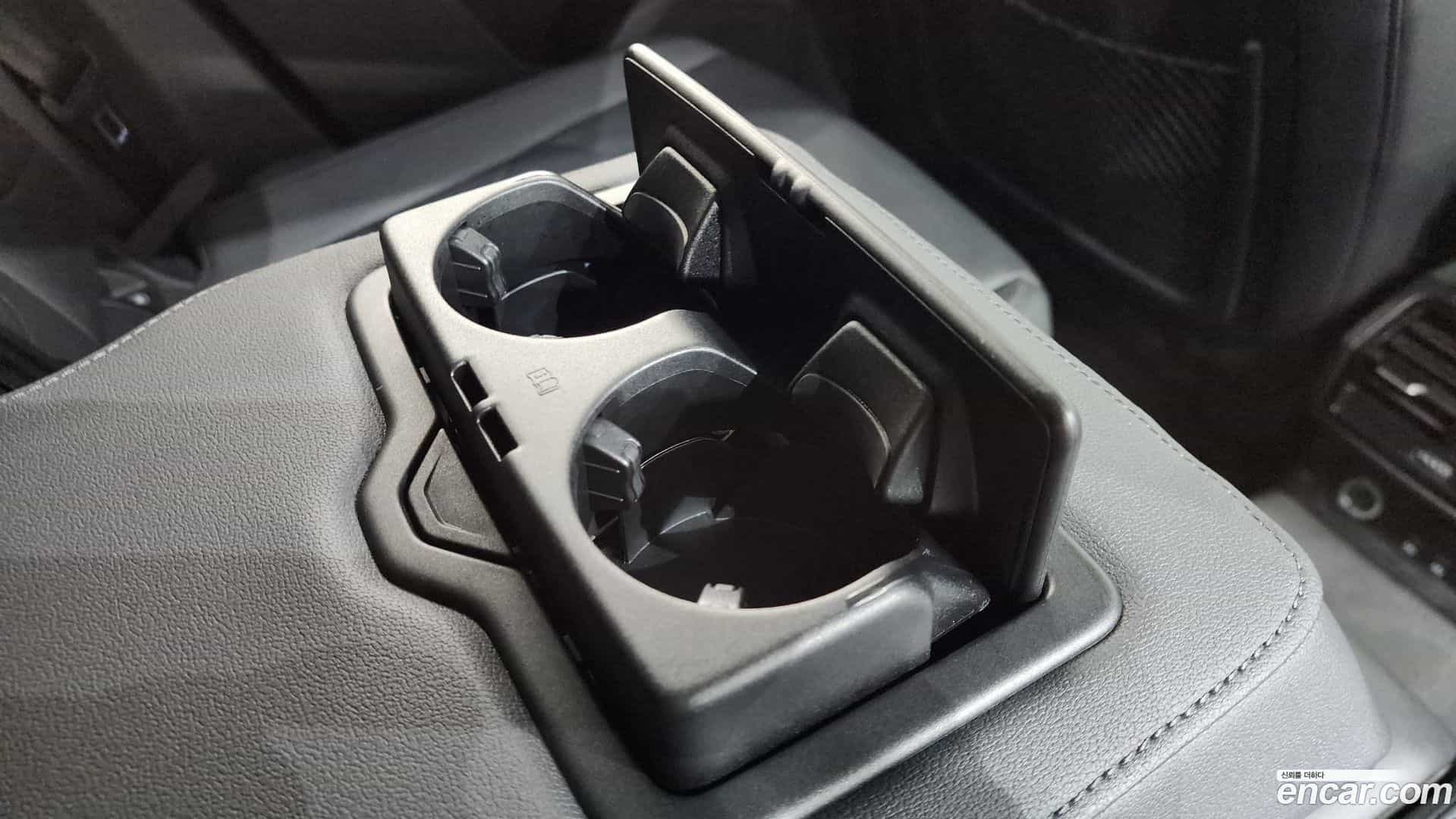 Q3 Audi 2022.11-OPTION-047