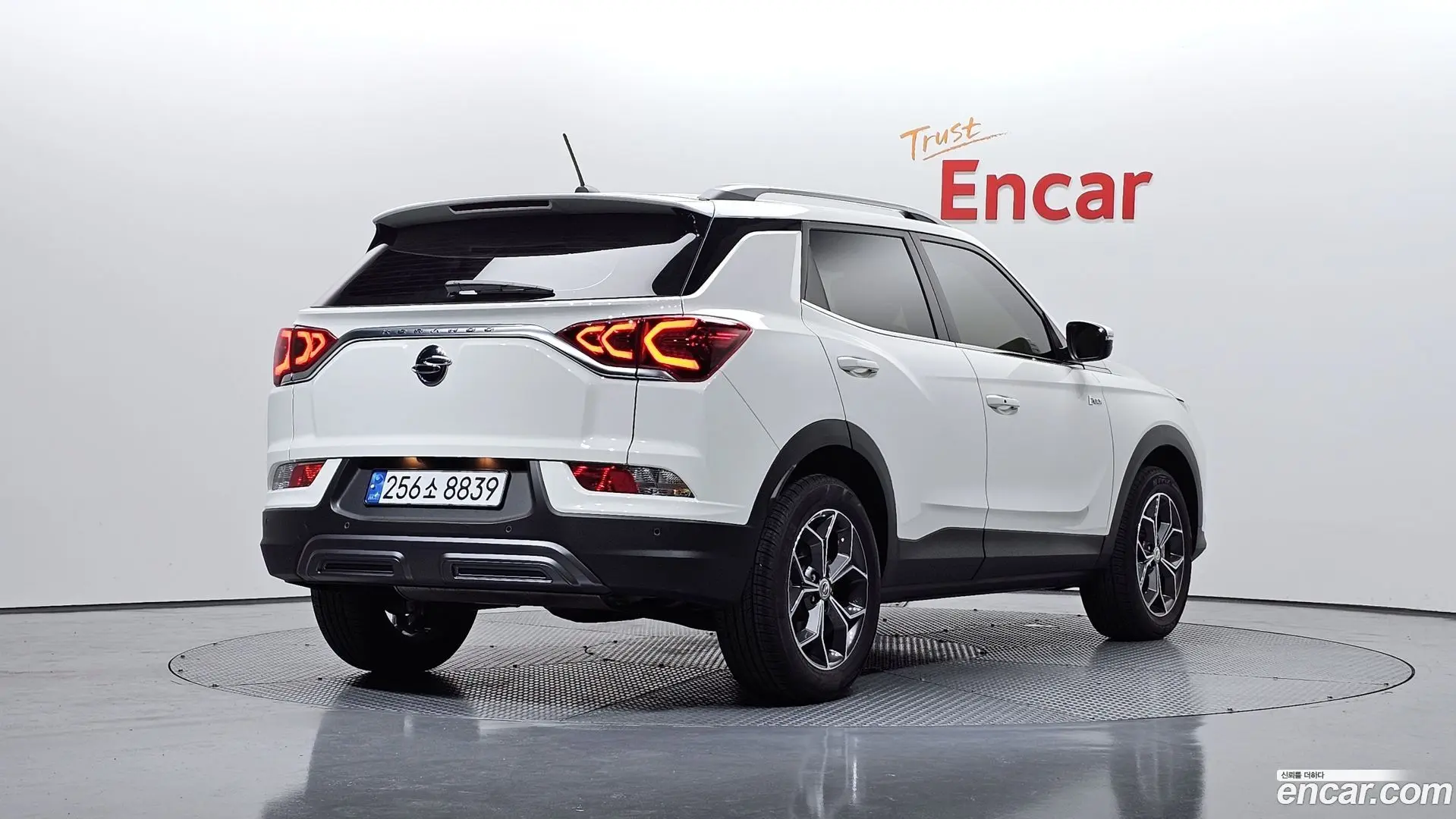Main__Slider__Photo:KORANDO KG Mobility 2021.3-1