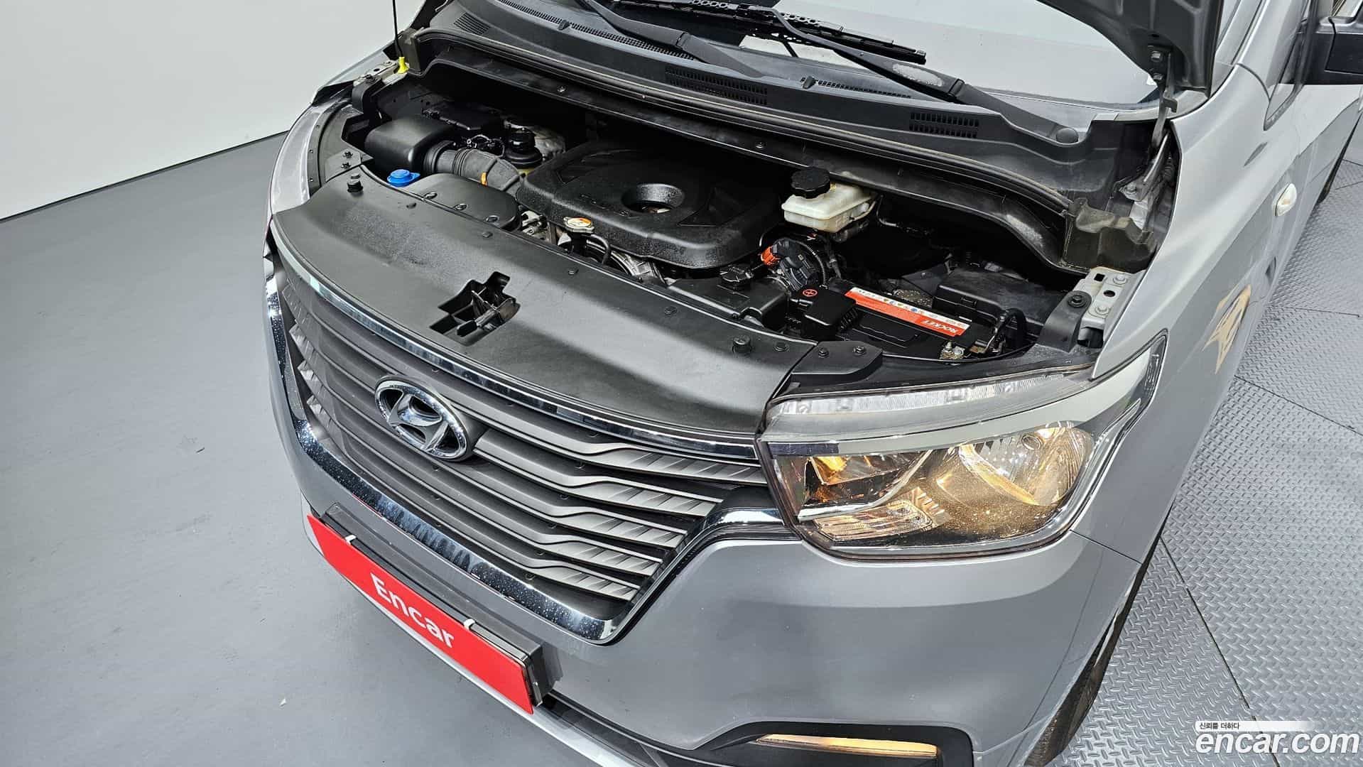 Starex Hyundai 2018.6-OUTER-006