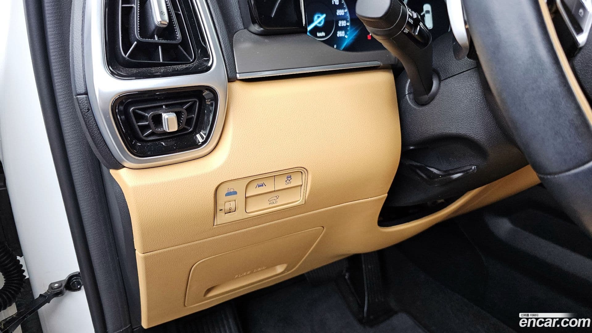 Main__Slider__Photo:Sorento Kia 2022.5-27