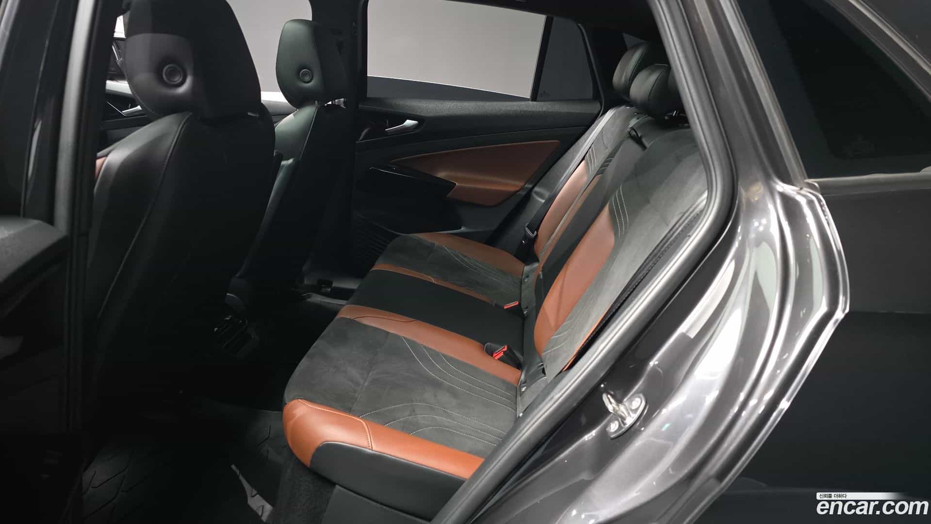 ID.4 Volkswagen 2022.8-INNER-036