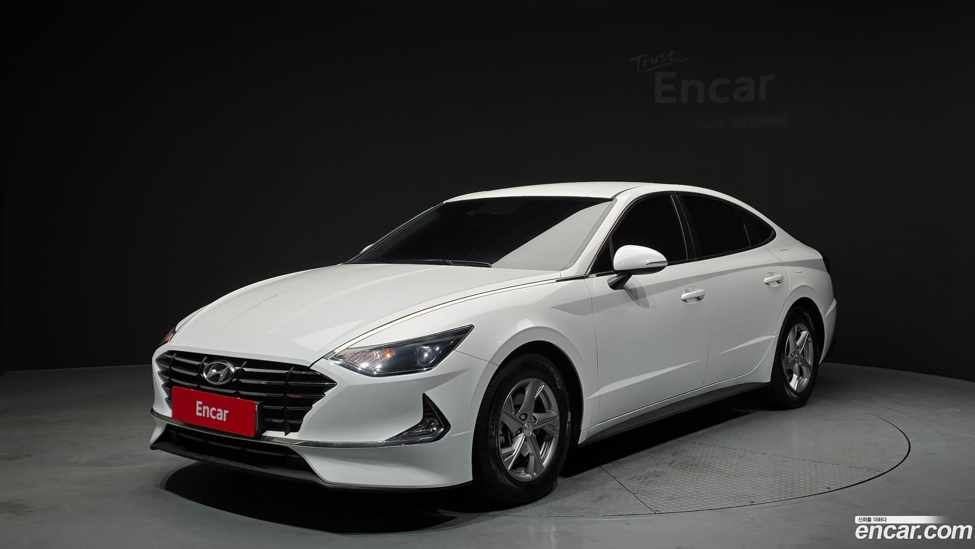 Main__Slider__Photo:Sonata Hyundai 2023.1-0