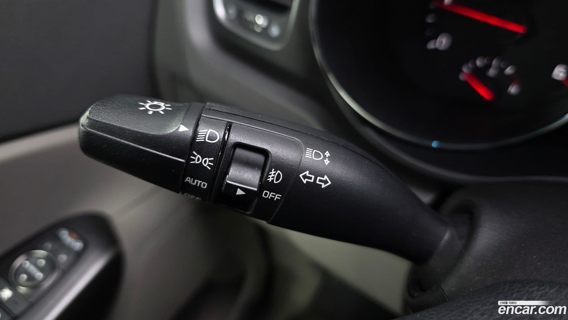 Main__Slider__Photo:Canival Kia 2016.1-14