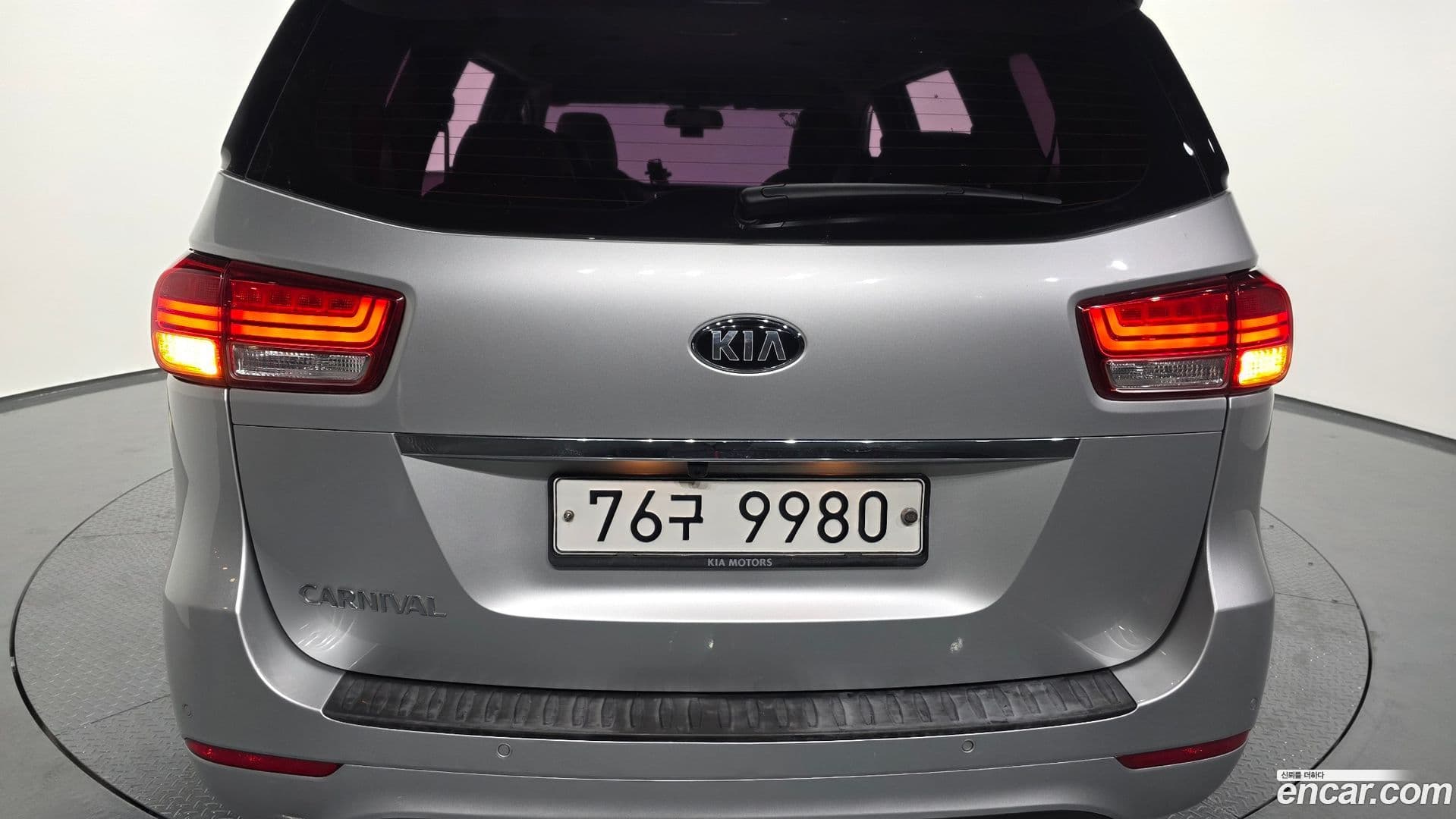Main__Slider__Photo:Canival Kia 2016.1-28