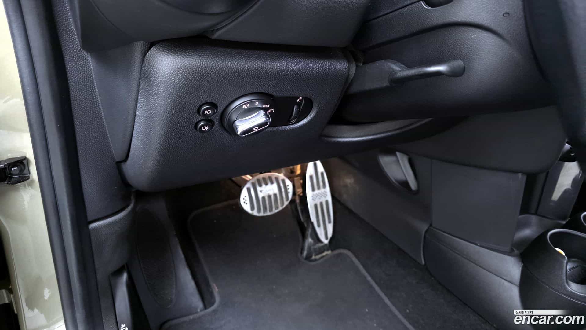 Cooper Mini 2020.7-OPTION-022