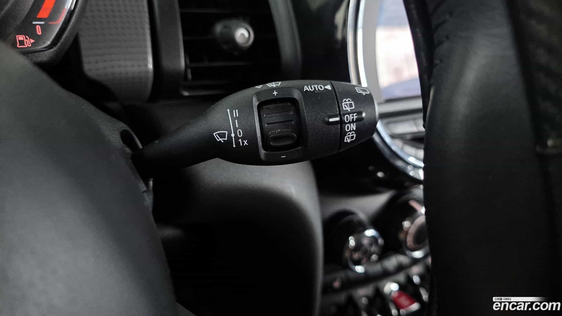 Cooper Mini 2020.7-OPTION-023
