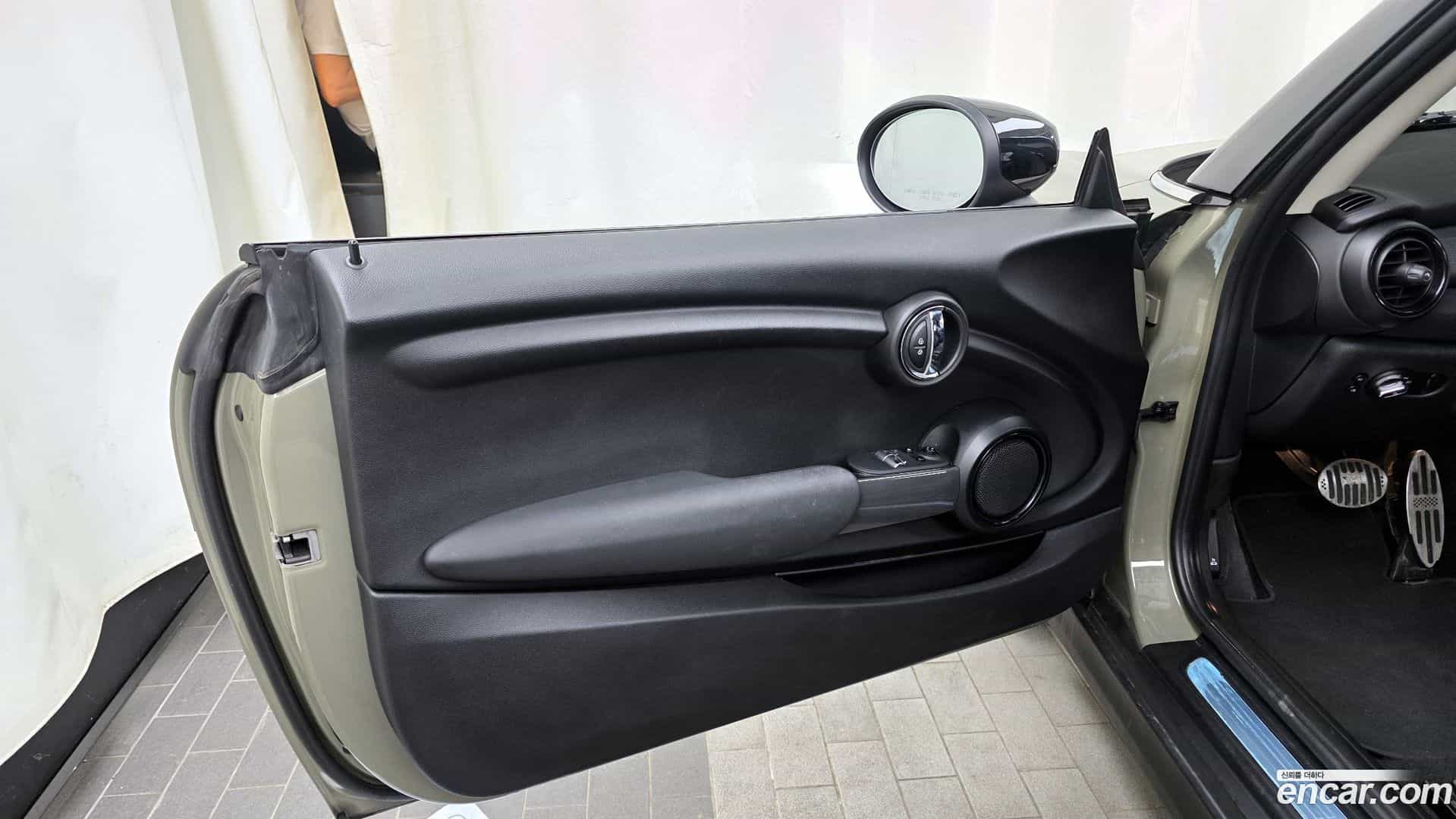 Cooper Mini 2020.7-INNER-034