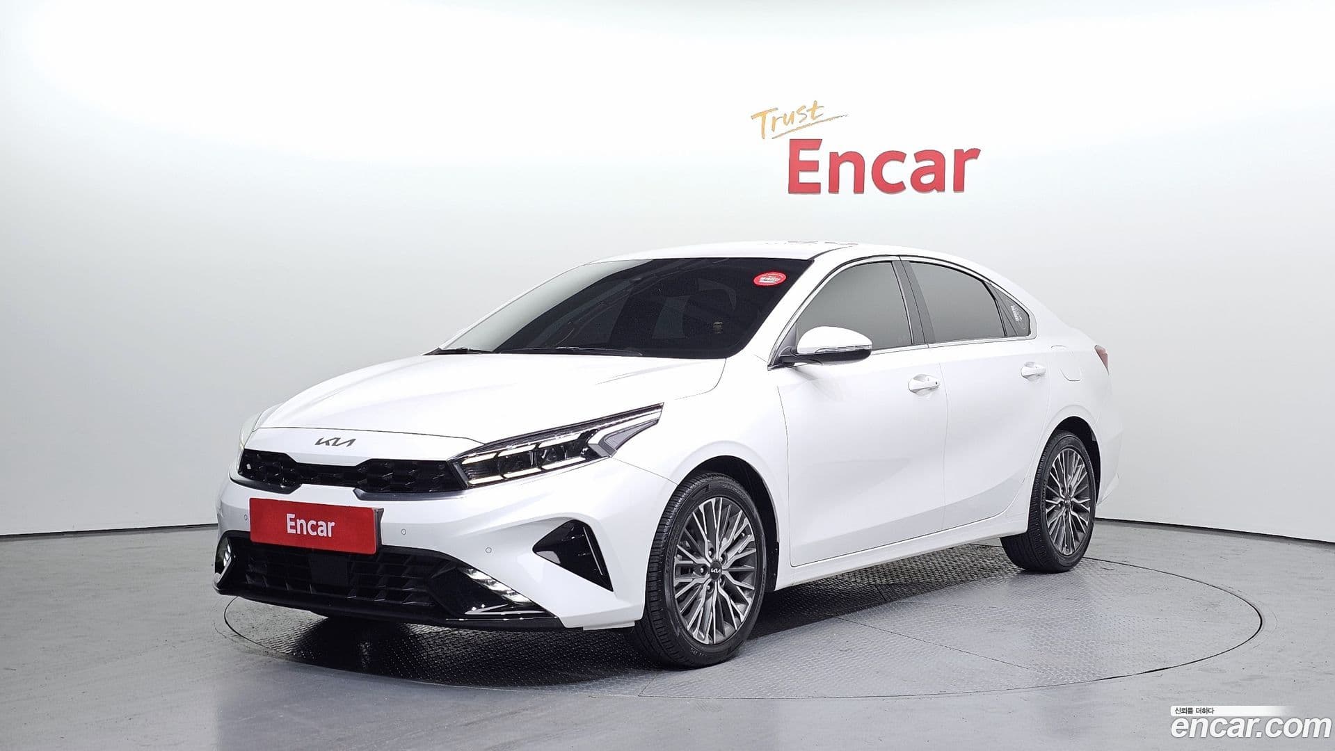 Main__Slider__Photo:K3 Kia 2022.2-0