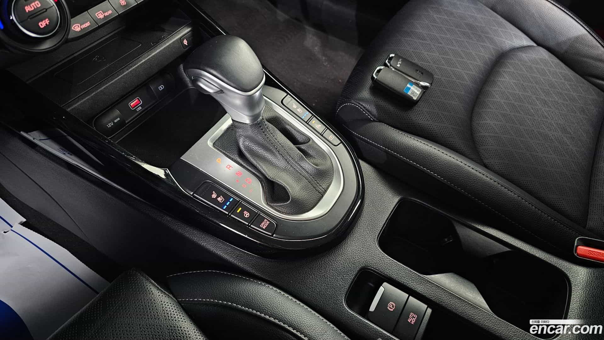 K3 Kia 2022.2-INNER-009