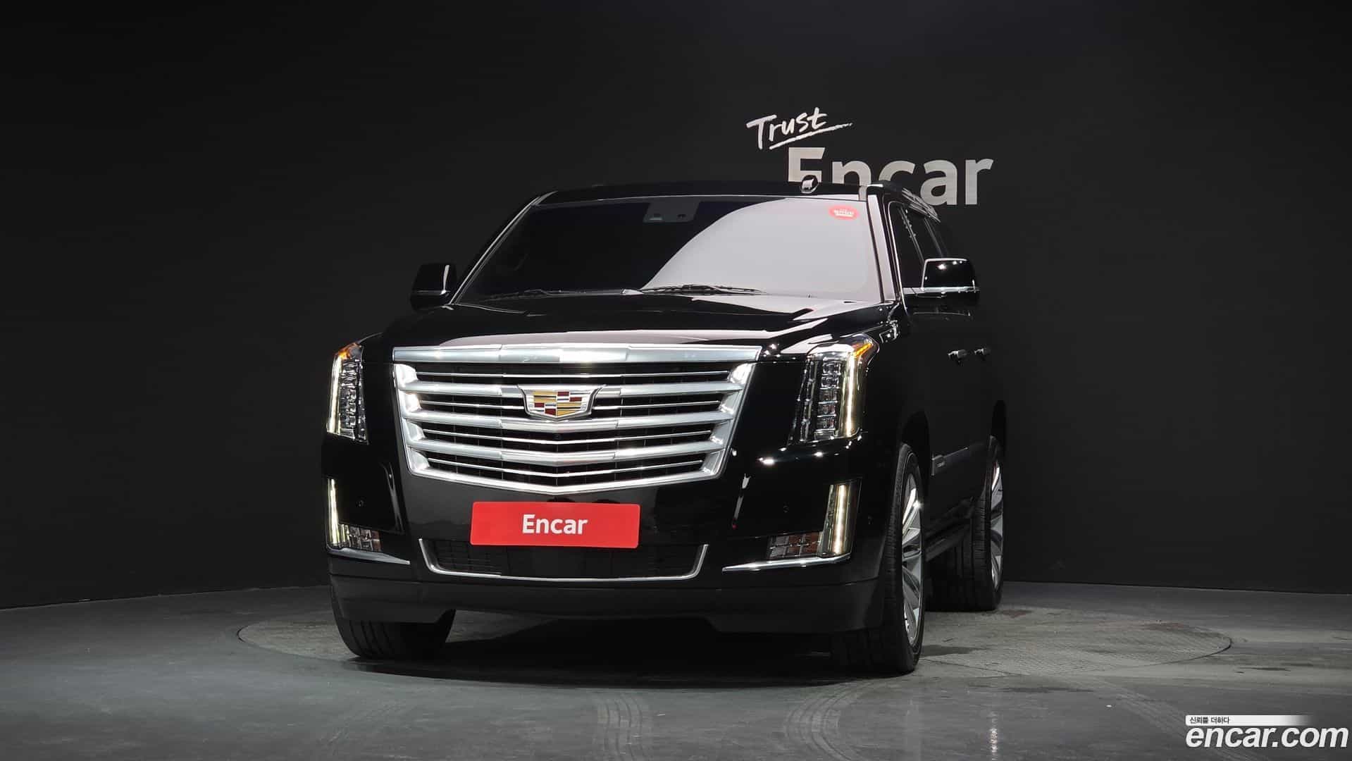 Escalade Cadillac 2019.11-OUTER-003