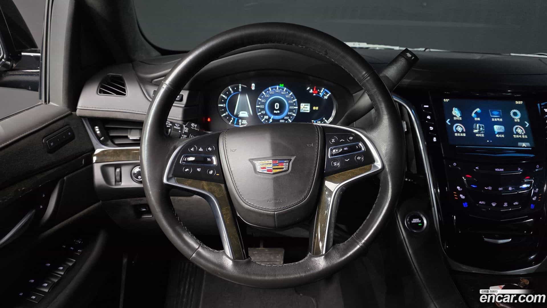 Escalade Cadillac 2019.11-OPTION-017