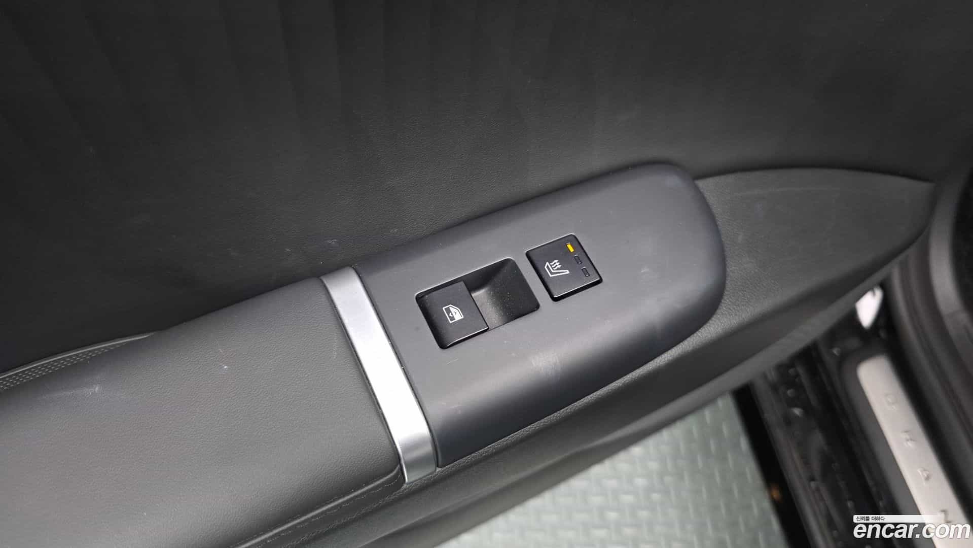 Grandeur Hyundai 2023.7-OPTION-023