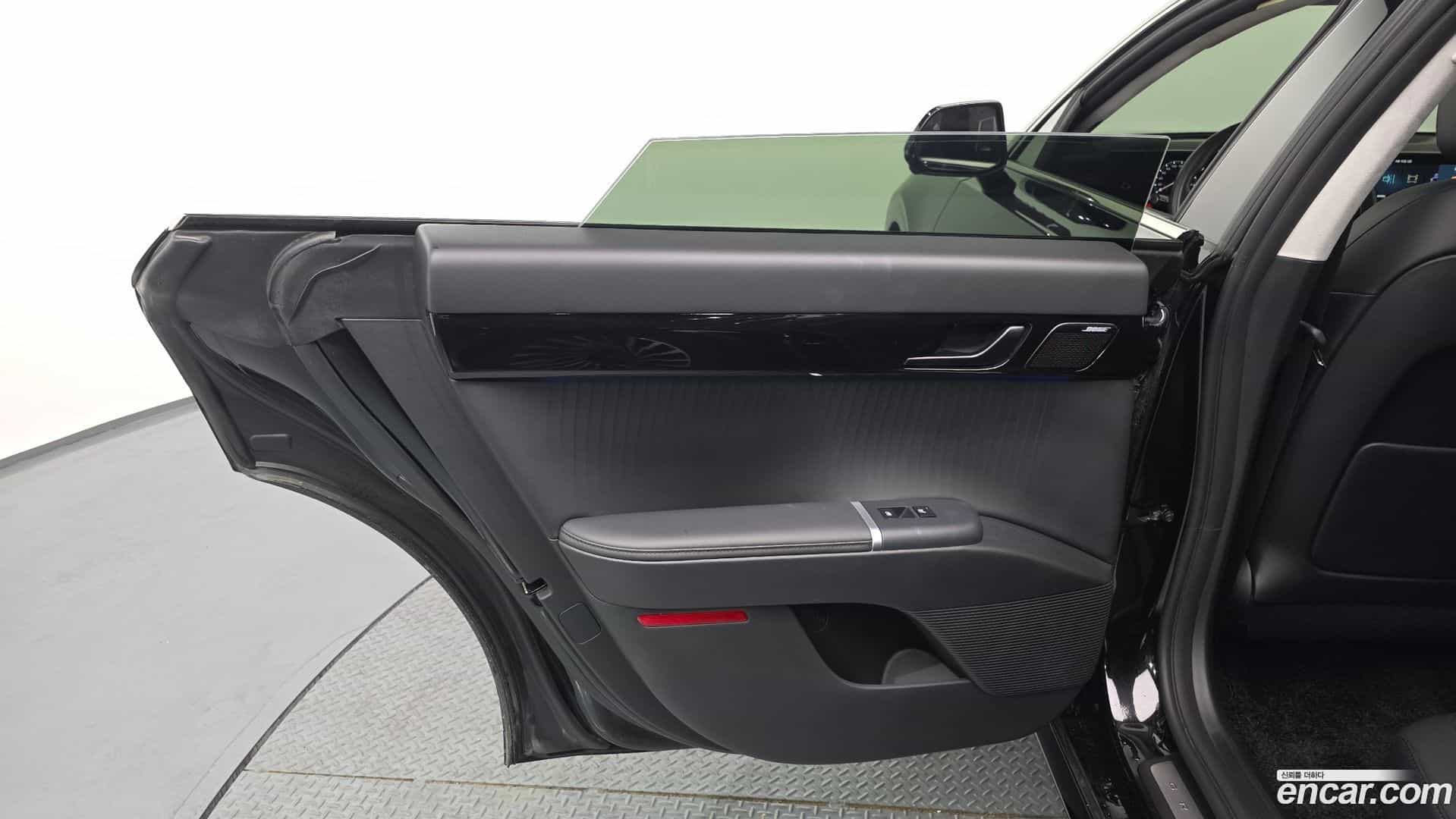 Grandeur Hyundai 2023.7-INNER-035