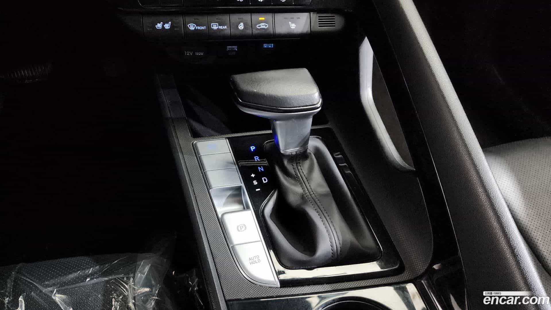 AVANTE Hyundai 2022.1-INNER-009