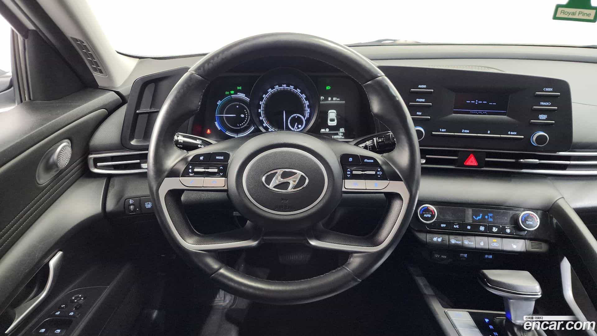 AVANTE Hyundai 2022.1-OPTION-016