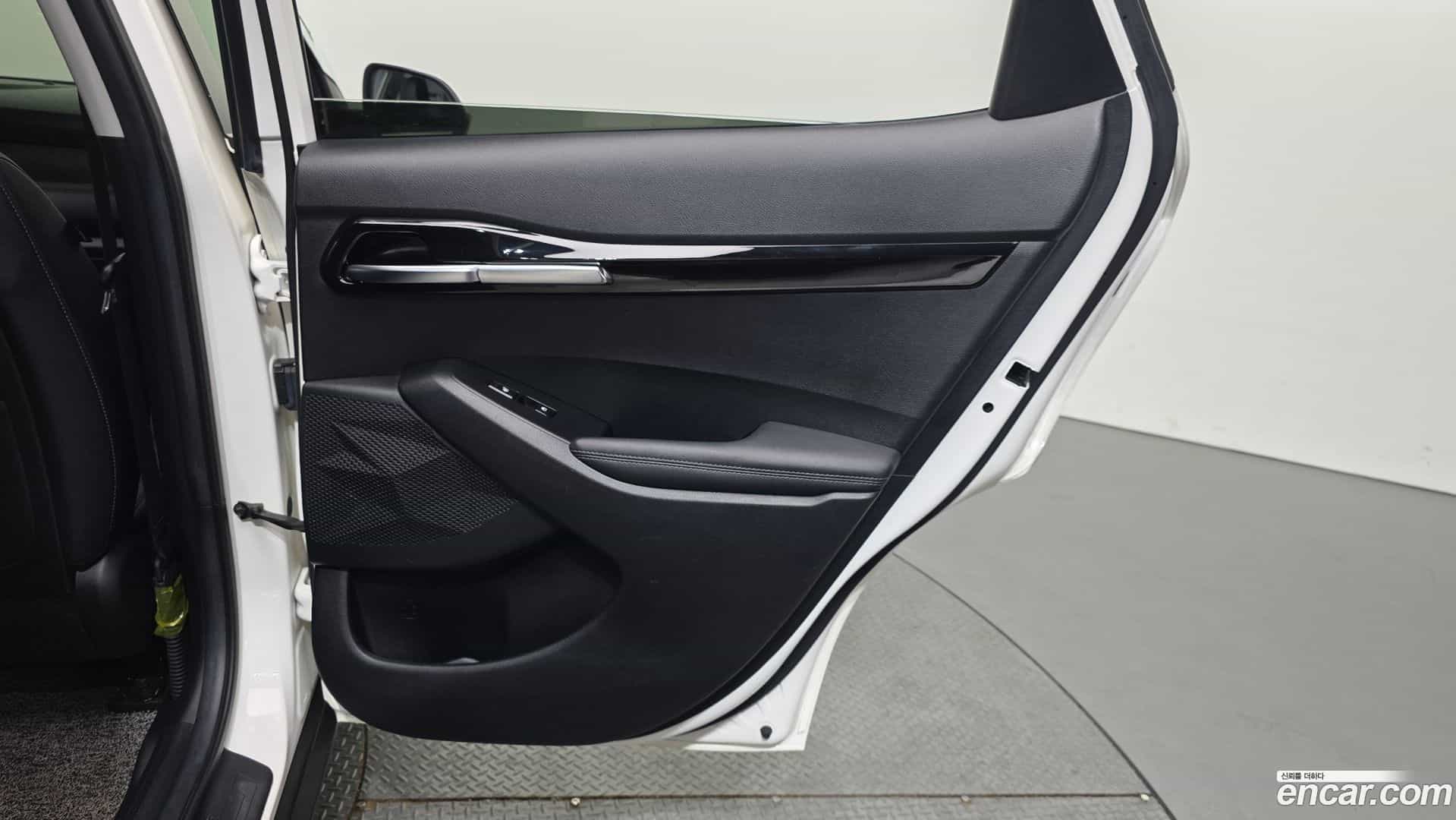 Seltos Kia 2022.9-INNER-035