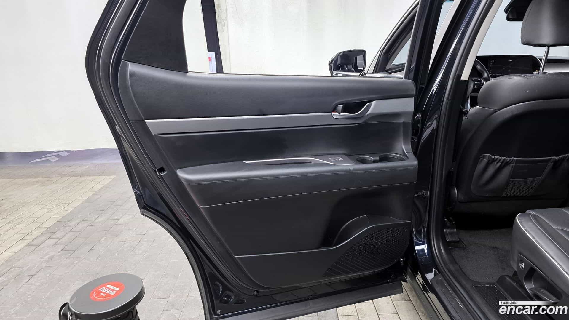 Palisade Hyundai 2021.2-INNER-035
