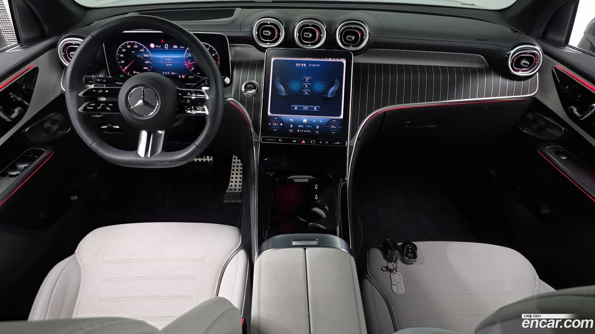 GLC-Class Mercedes-Benz 2025.5-INNER-007