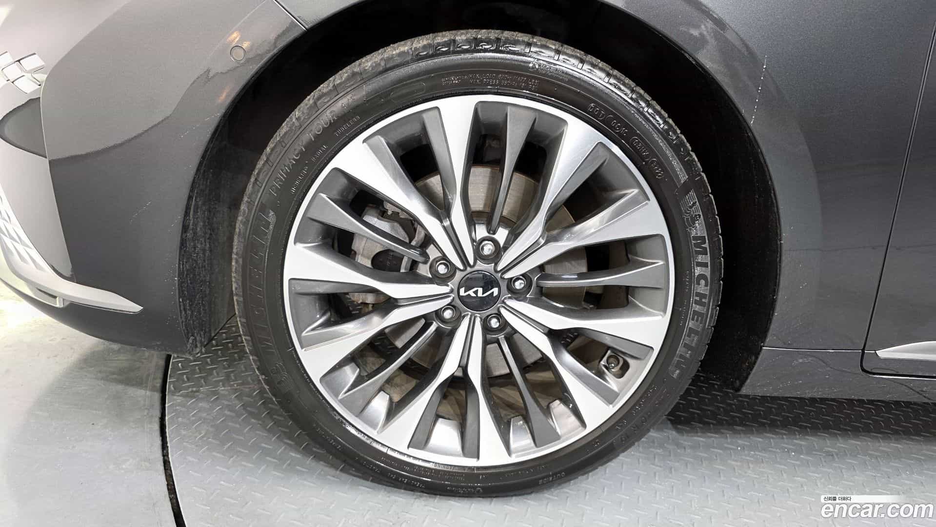 K8 Kia 2022.11-OUTER-005