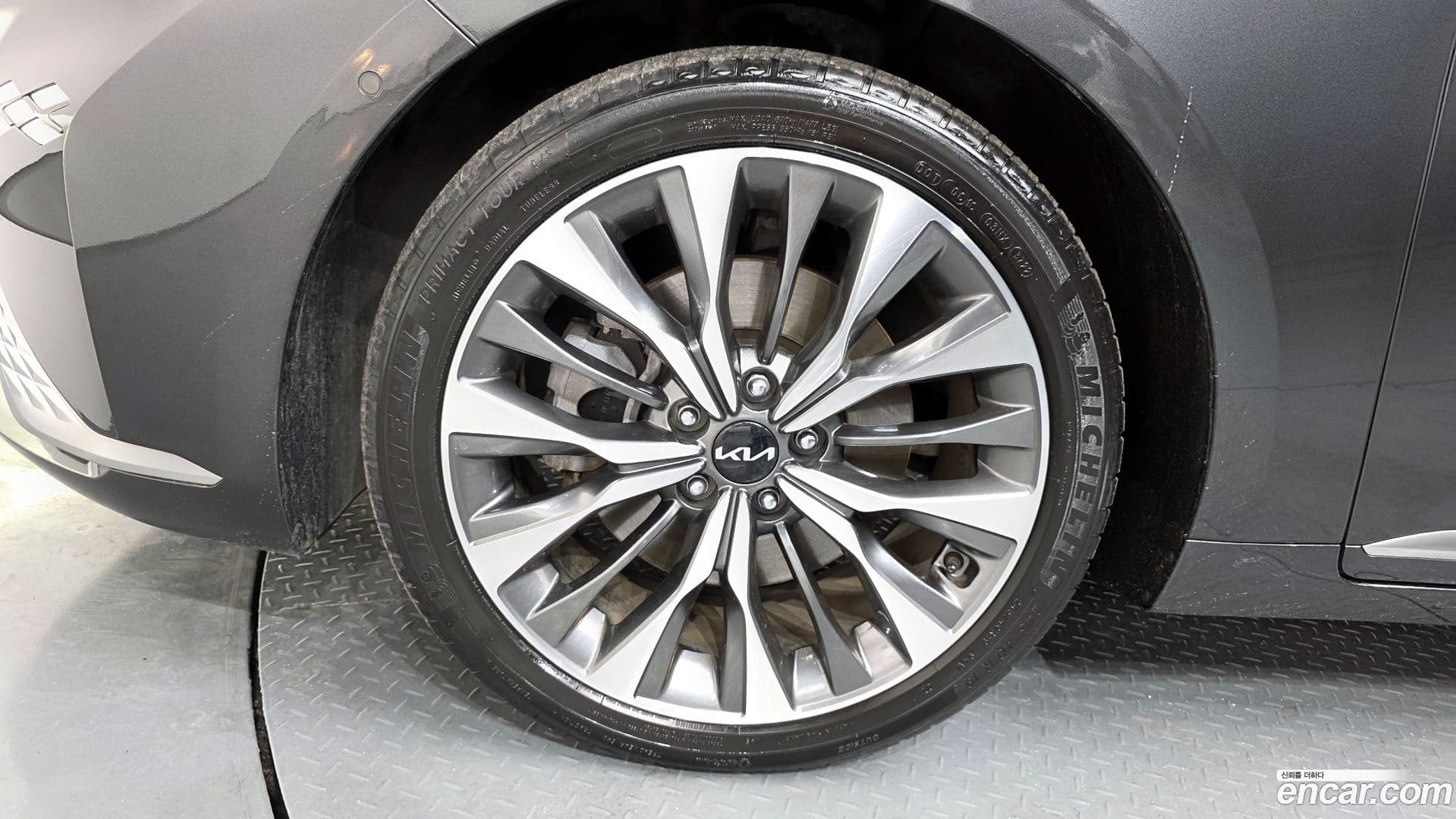 Main__Slider__Photo:K8 Kia 2022.11-4