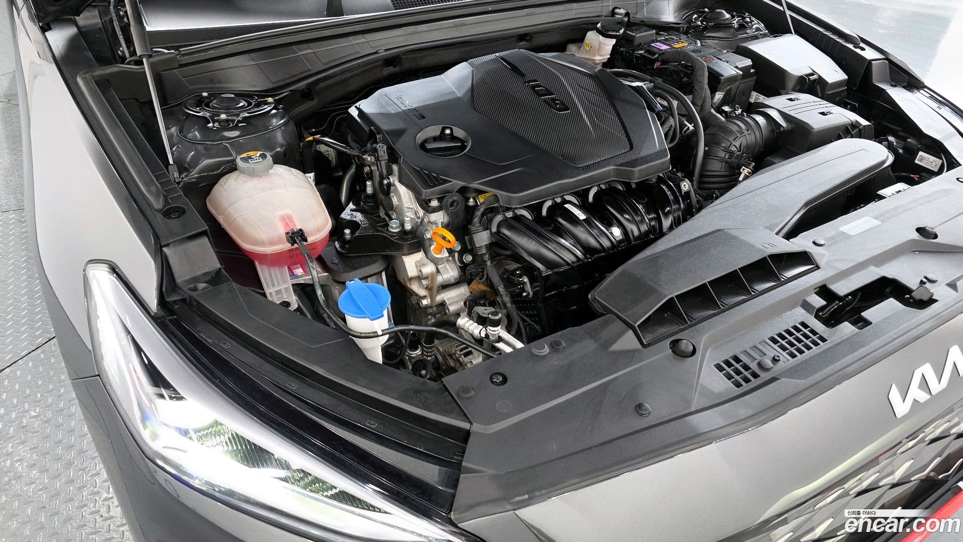 Main__Slider__Photo:K8 Kia 2022.11-5