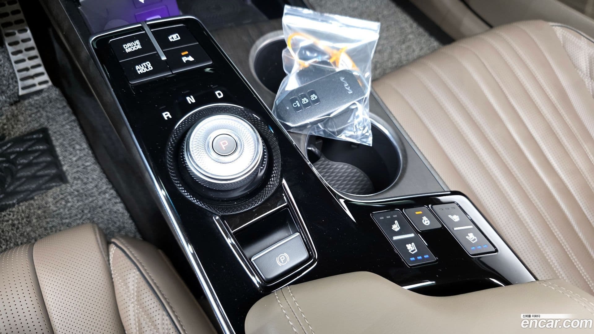 Main__Slider__Photo:K8 Kia 2022.11-8